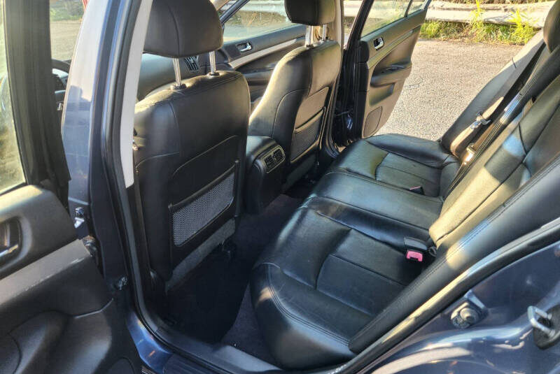 Infiniti G25