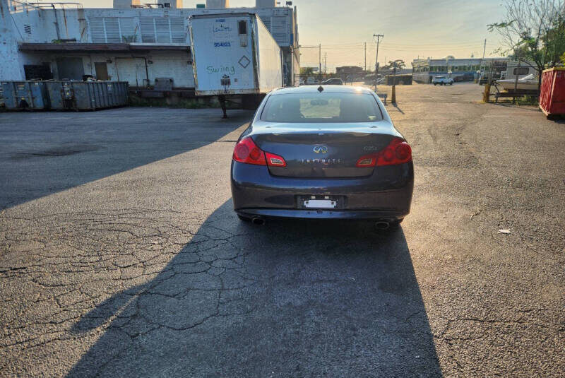 Infiniti G25