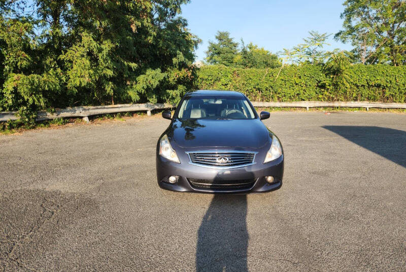 Infiniti G25