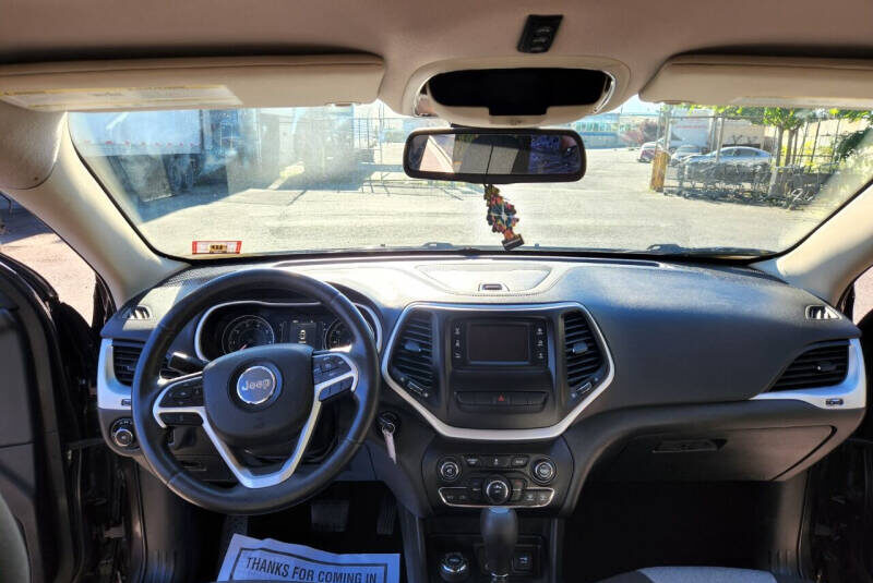 Jeep Cherokee Latitude