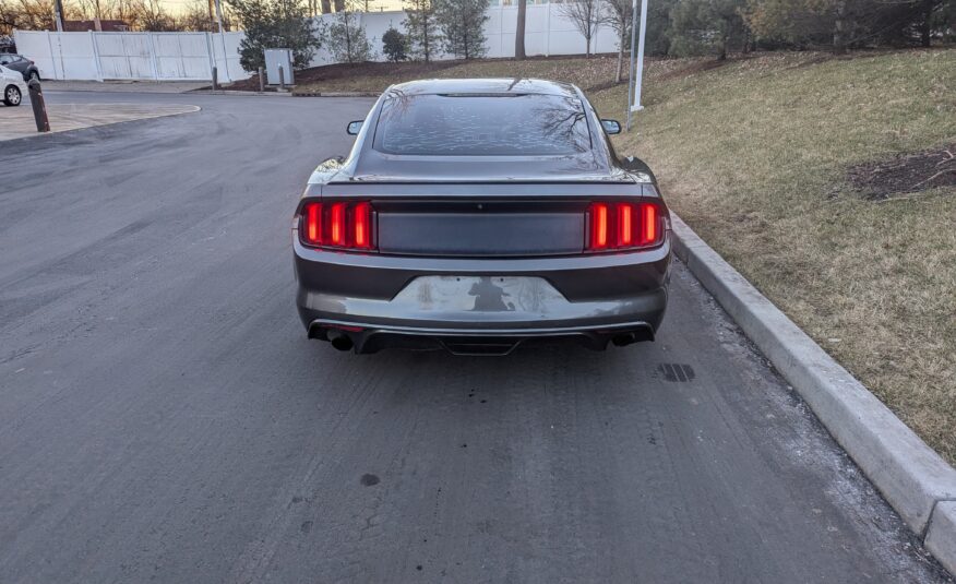 Ford Mustang ECOBOOST