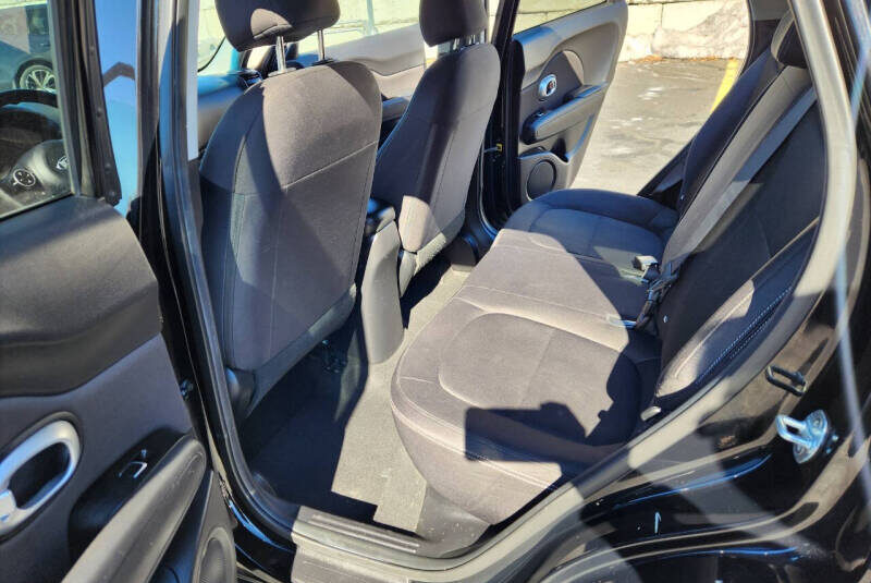 2017 Kia Soul Black