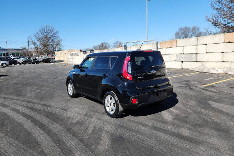 2017 Kia Soul Black