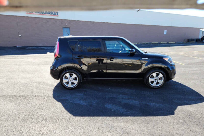 2017 Kia Soul Black