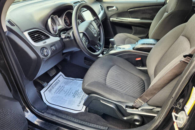 2018 Dodge Journey Black