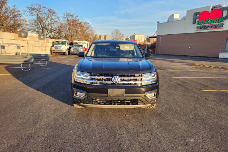 2018 Volkswagen Atlas Black