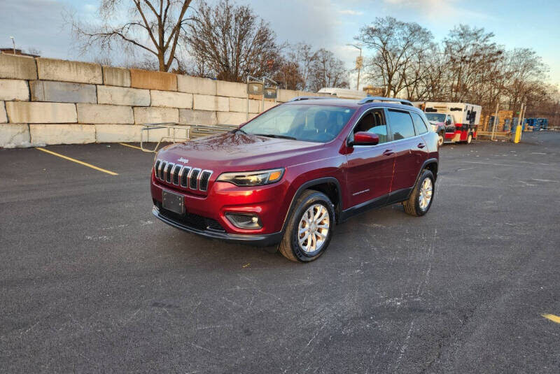 2019 Jeep Cherokee Red