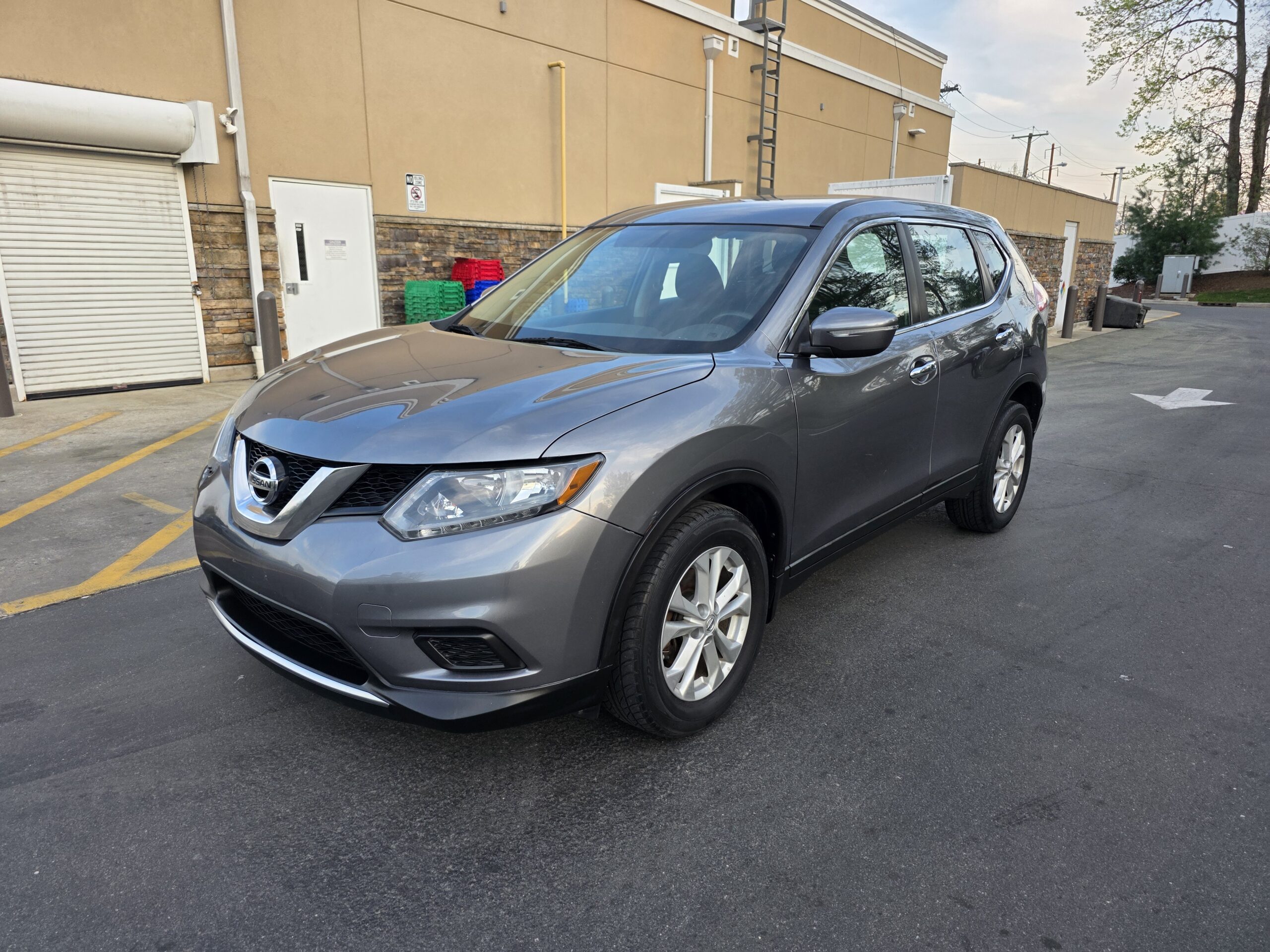 Nissan Rogue S