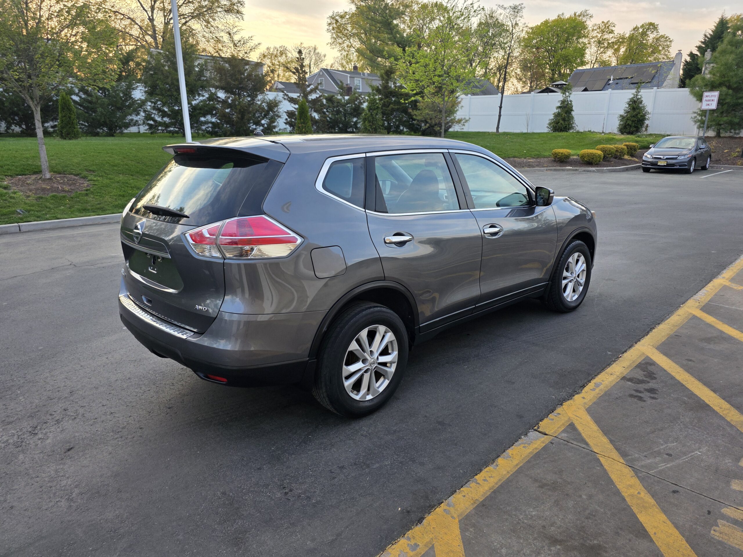 Nissan Rogue S