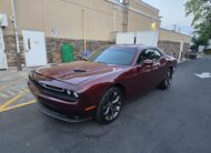 Dodge Challenger SXT Plus