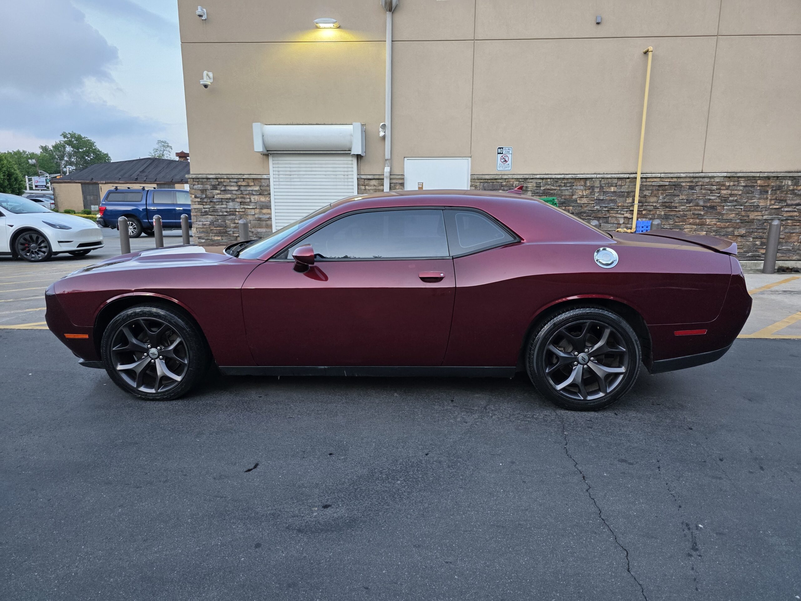 Dodge Challenger SXT Plus