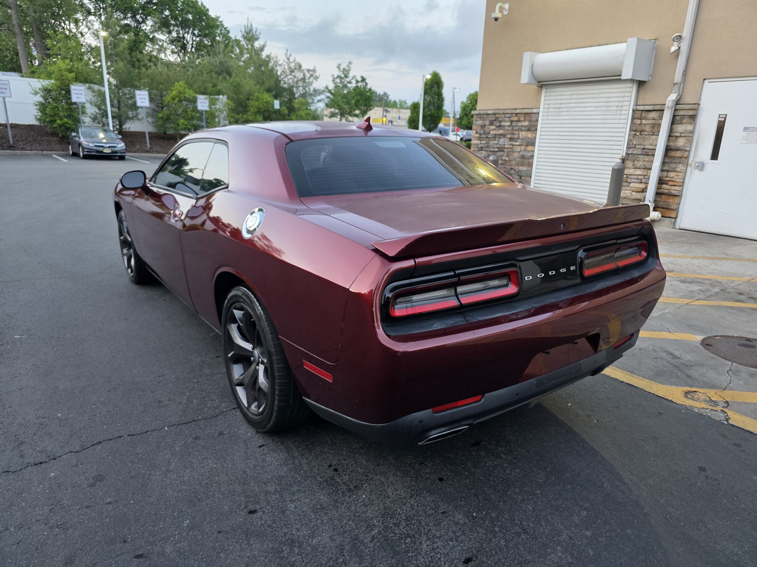 Dodge Challenger SXT Plus