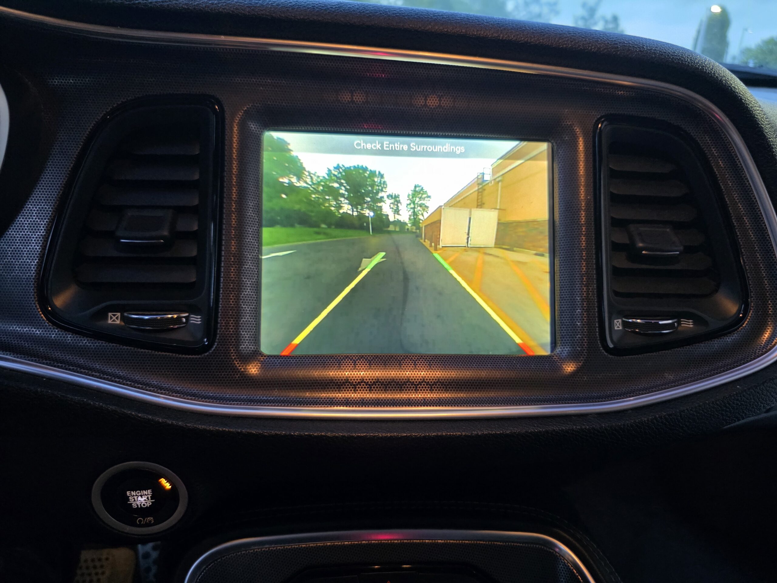 Dodge Challenger SXT Plus