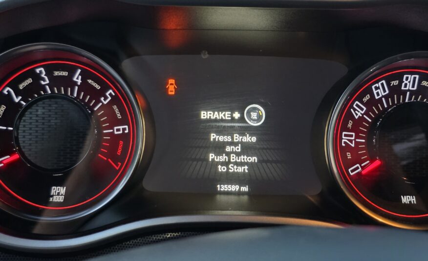 Dodge Challenger SXT Plus