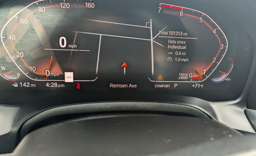 BMW 3 Series 330i