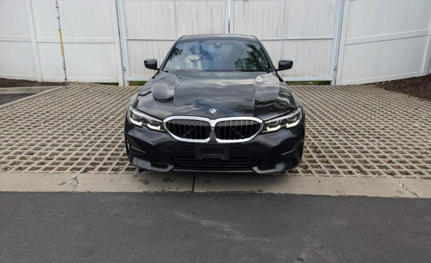 BMW 3 Series 330i