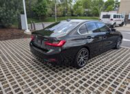 BMW 3 Series 330i