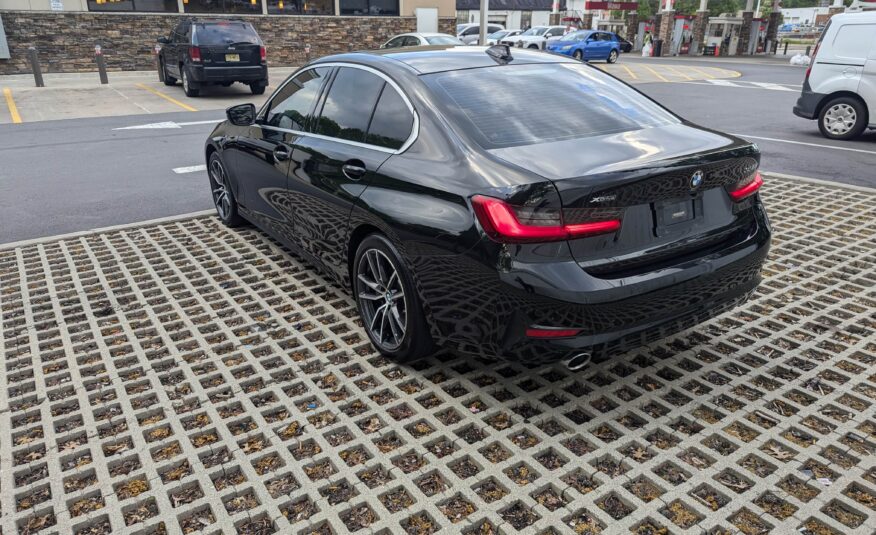 BMW 3 Series 330i