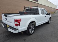 Ford F-150 XL Extended Cab Medium Bed w/Rear Doors