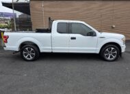 Ford F-150 XL Extended Cab Medium Bed w/Rear Doors