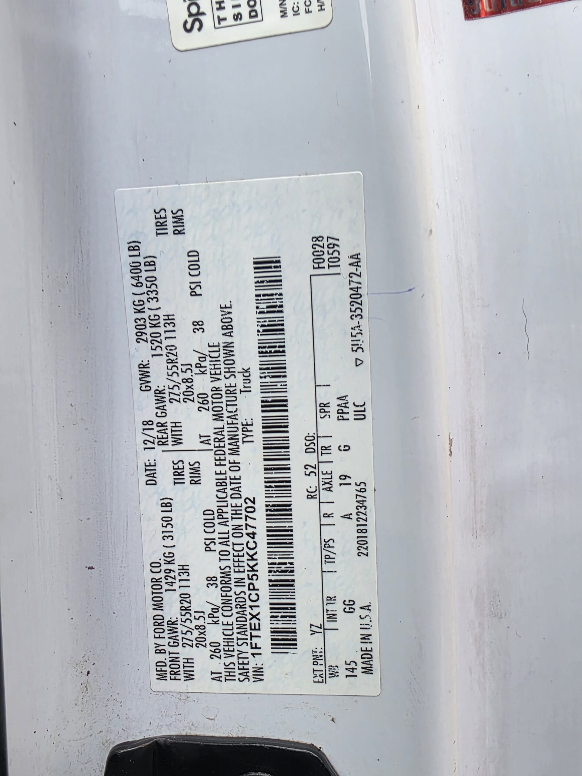 Ford F-150 XL Extended Cab Medium Bed w/Rear Doors